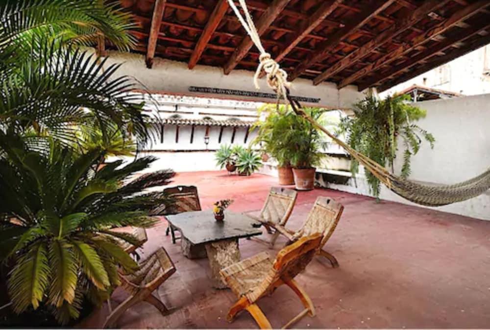 Hotel Los Arcos Taxco de Alarcon Esterno foto