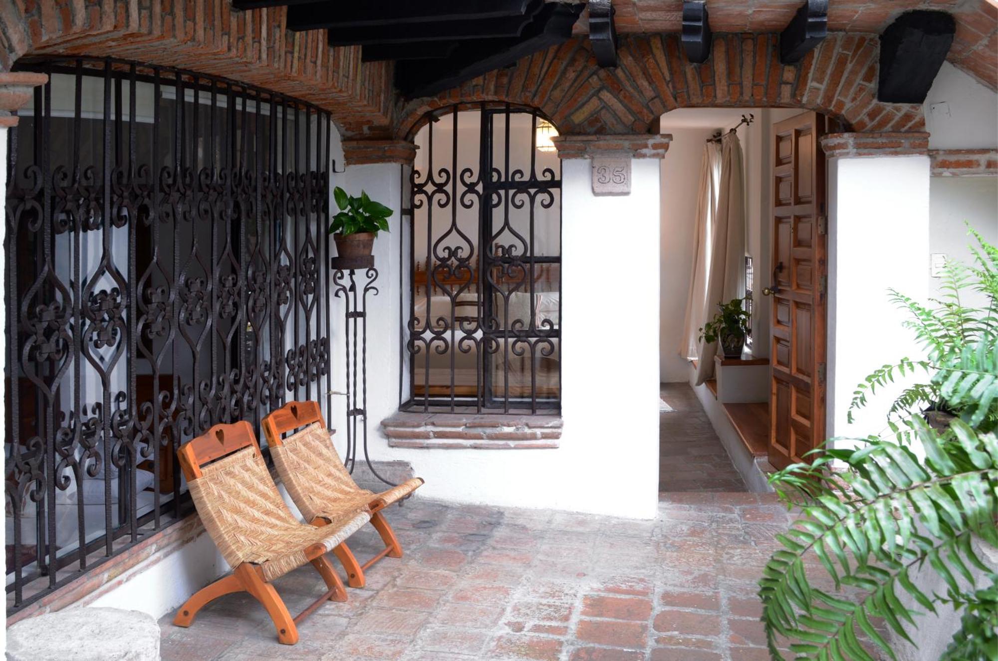 Hotel Los Arcos Taxco de Alarcon Esterno foto